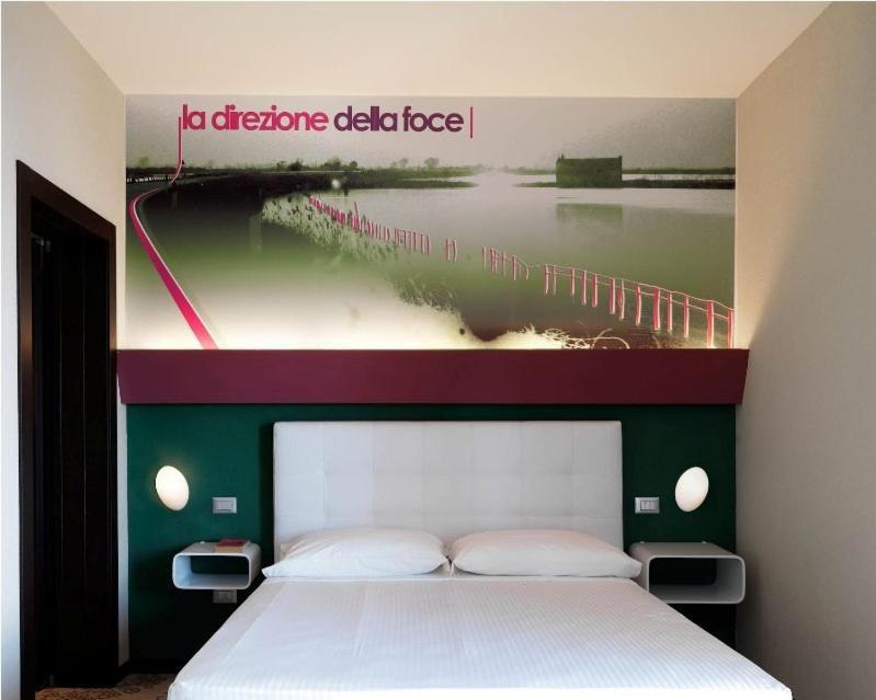Locanda Ristorante 7 Mari Porto Viro Habitación foto